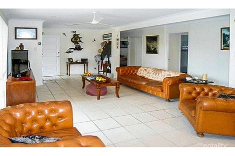 Property photo of 34 Thrush Avenue Paradise Point QLD 4216