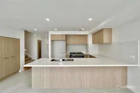 6 Dexter St, Oran Park, NSW 2570