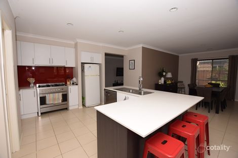 Property photo of 25 Gallery Way Pakenham VIC 3810