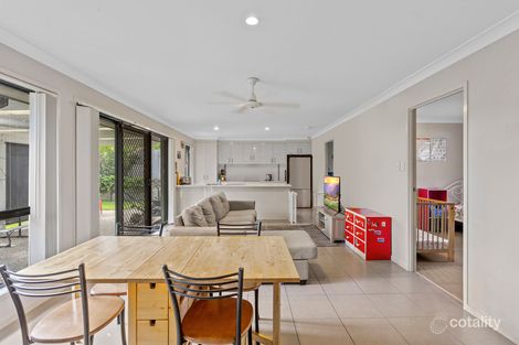 Property photo of 8 John Bell Court Goodna QLD 4300