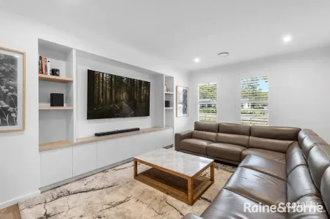 Property photo of 3 Ringtail Loop Tapitallee NSW 2540