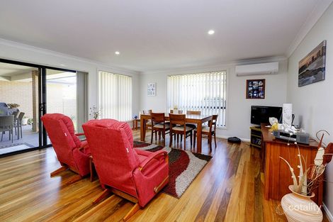 Property photo of 2/32 Amanda Crescent Forster NSW 2428