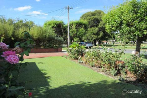Property photo of 24 Holmfirth Street Menora WA 6050