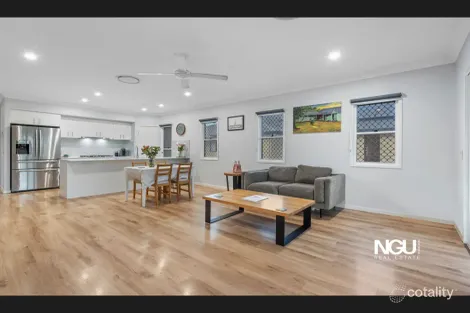 Property photo of 88 Roberts Crescent Bellbird Park QLD 4300