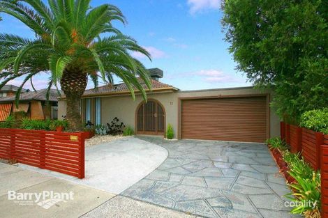 11 Liverpool Dr, Keysborough, VIC 3173