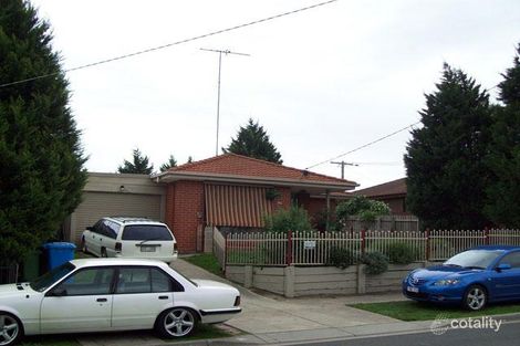 Property photo of 80 Strong Drive Hampton Park VIC 3976