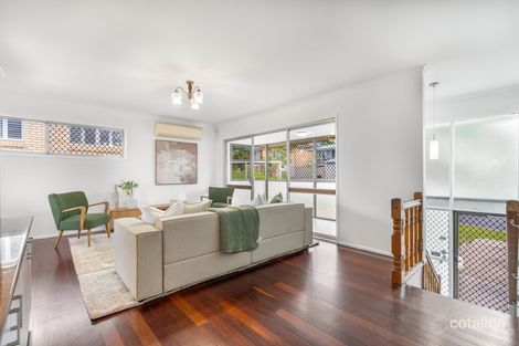 Property photo of 17 Irandi Street Mansfield QLD 4122