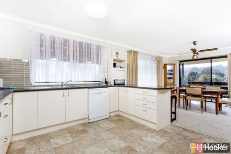 Property photo of 25 Woodger Parade Karabar NSW 2620