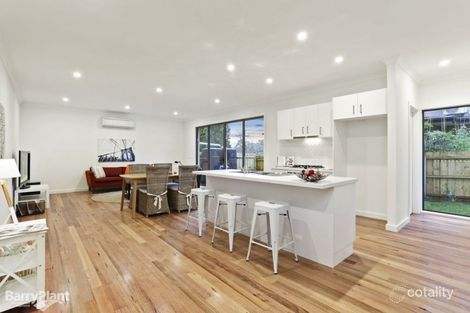 Property photo of 2/253 Hull Road Mooroolbark VIC 3138