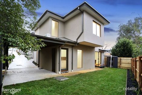 Property photo of 2/253 Hull Road Mooroolbark VIC 3138