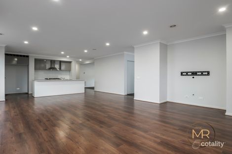 Property photo of 20 Sunmoth Road Craigieburn VIC 3064