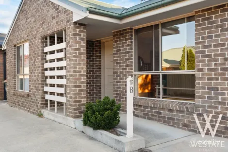 Property photo of 358B Stewart Street Bathurst NSW 2795