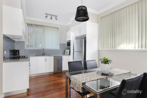 Property photo of 1/3 Zelang Avenue Figtree NSW 2525