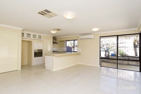 Property photo of 22 Sellen Court Leeming WA 6149
