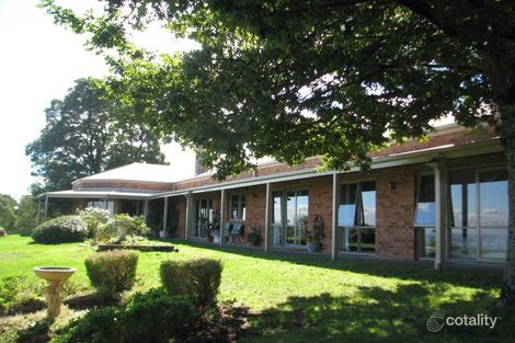 675 Coombs Rd, Humevale, VIC 3757