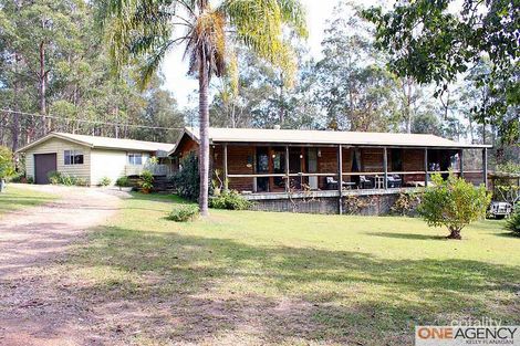 6 Stringy Bark Cres, Yarravel, NSW 2440