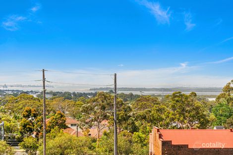 Property photo of 14/10-12 Banksia Road Caringbah NSW 2229