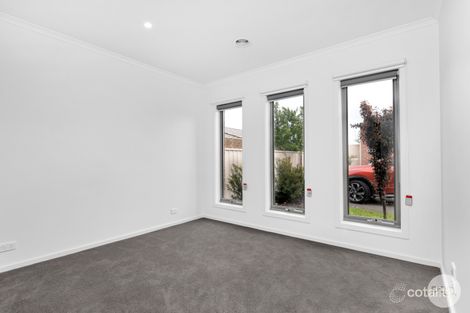 Property photo of 13 Bilston Place Sebastopol VIC 3356