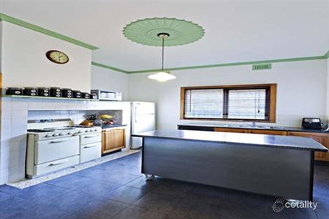 Property photo of 374 Gaffney Street Pascoe Vale VIC 3044