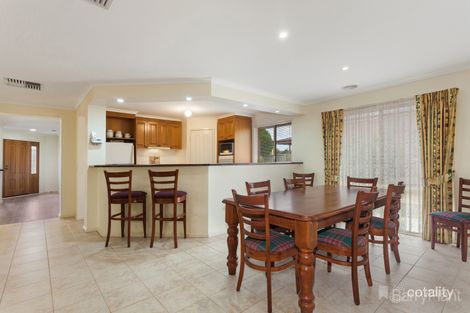 Property photo of 10 The Elms Boulevard Kilmore VIC 3764