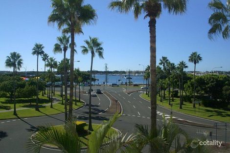 12/30 Marine Pde, Southport, QLD 4215