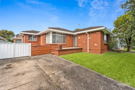 81 Wentworth St, Oak Flats, NSW 2529