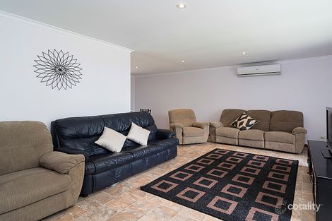 Property photo of 2 Weeroona Drive Milang SA 5256