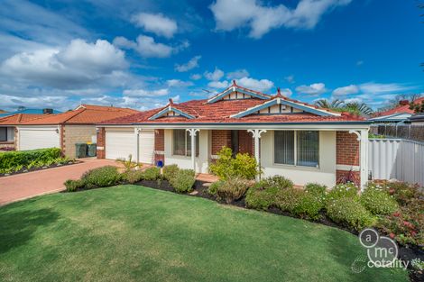30 Strathalbyn Loop, Carramar, WA 6031