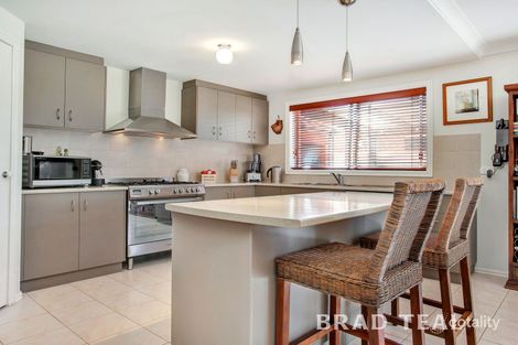 Property photo of 9 Glen Drouitt Drive Caroline Springs VIC 3023