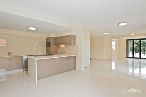 Property photo of 1/2 Comore Drive Varsity Lakes QLD 4227