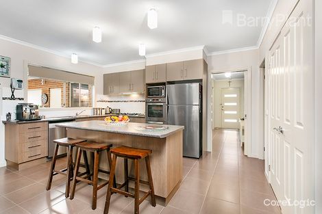 Property photo of 17 Monarch Road Berwick VIC 3806