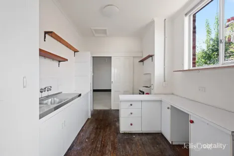 Property photo of 4 Ilma Grove Northcote VIC 3070