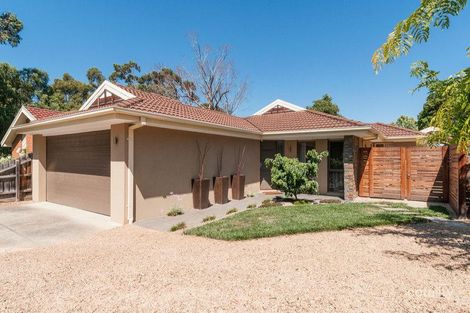 22 Blue Ridge Dr, Mooroolbark, VIC 3138