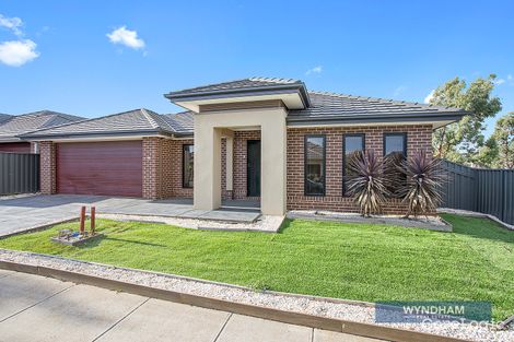 Property photo of 8 Canons Crescent Manor Lakes VIC 3024