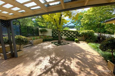 Property photo of 21 Kingfisher Crescent Bullaburra NSW 2784