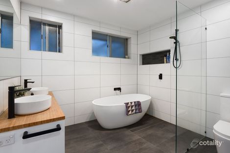 Property photo of 7 Jarrah Place Frenchs Forest NSW 2086