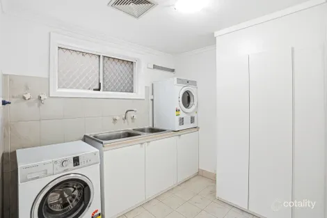 Property photo of 31 Holmegate Crescent Cranebrook NSW 2749