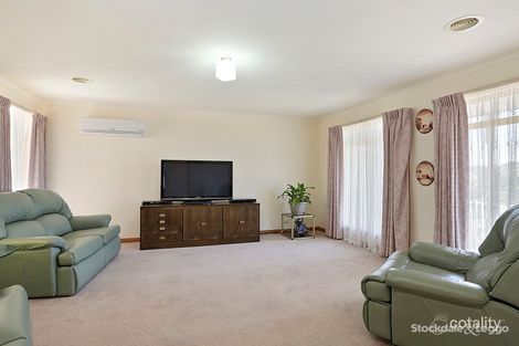 Property photo of 32 Balagundi Drive Lara VIC 3212