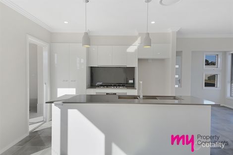 Property photo of 2/3 Bibb Avenue Cobbitty NSW 2570