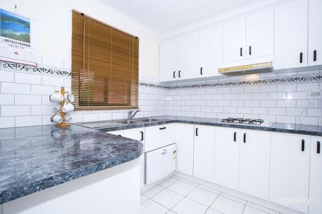 Property photo of 5 Eccles Close Mill Park VIC 3082