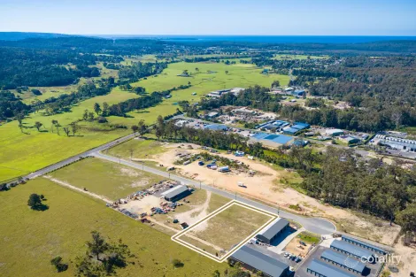 11 Erle Pl, South Pambula, NSW 2549