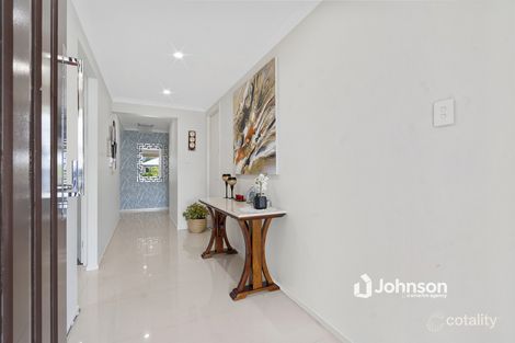 Property photo of 10 Carousel Street Hillcrest QLD 4118