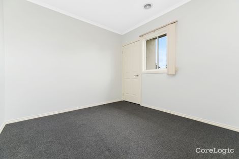 Property photo of 1/12-14 Harkaway Road Berwick VIC 3806