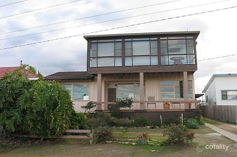 Property photo of 33 Currawong Street Blue Bay NSW 2261