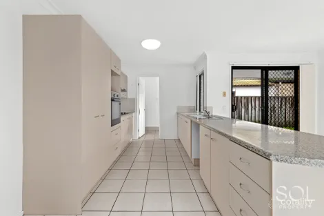 Property photo of 13 Eucalypt Place Bracken Ridge QLD 4017