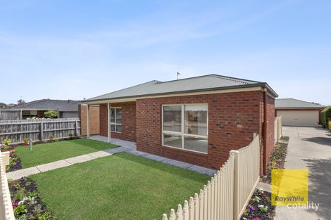 Property photo of 1/21 Crestmoor Drive Highton VIC 3216