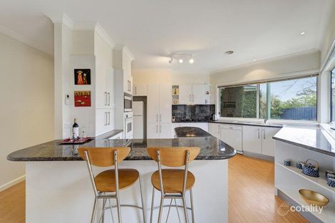 Property photo of 20 Gloucester Street Mount Waverley VIC 3149