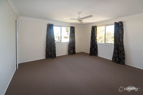 Property photo of 4 Allden Avenue Labrador QLD 4215