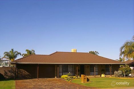 4 St Lucia Cl, Safety Bay, WA 6169