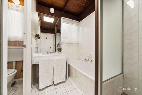 Property photo of 14 Berkeley Court Mount Eliza VIC 3930